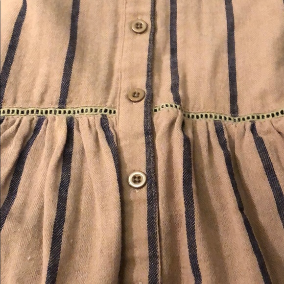 Top - Picture 3 of 4